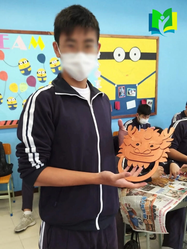 Chinese Pushou Crafting Workshop